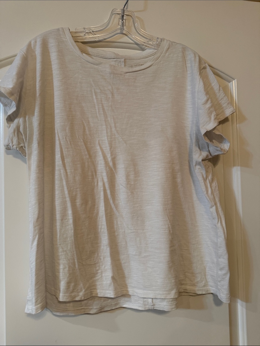 LC Lauren Conrad Soft White Short Sleeve Tee